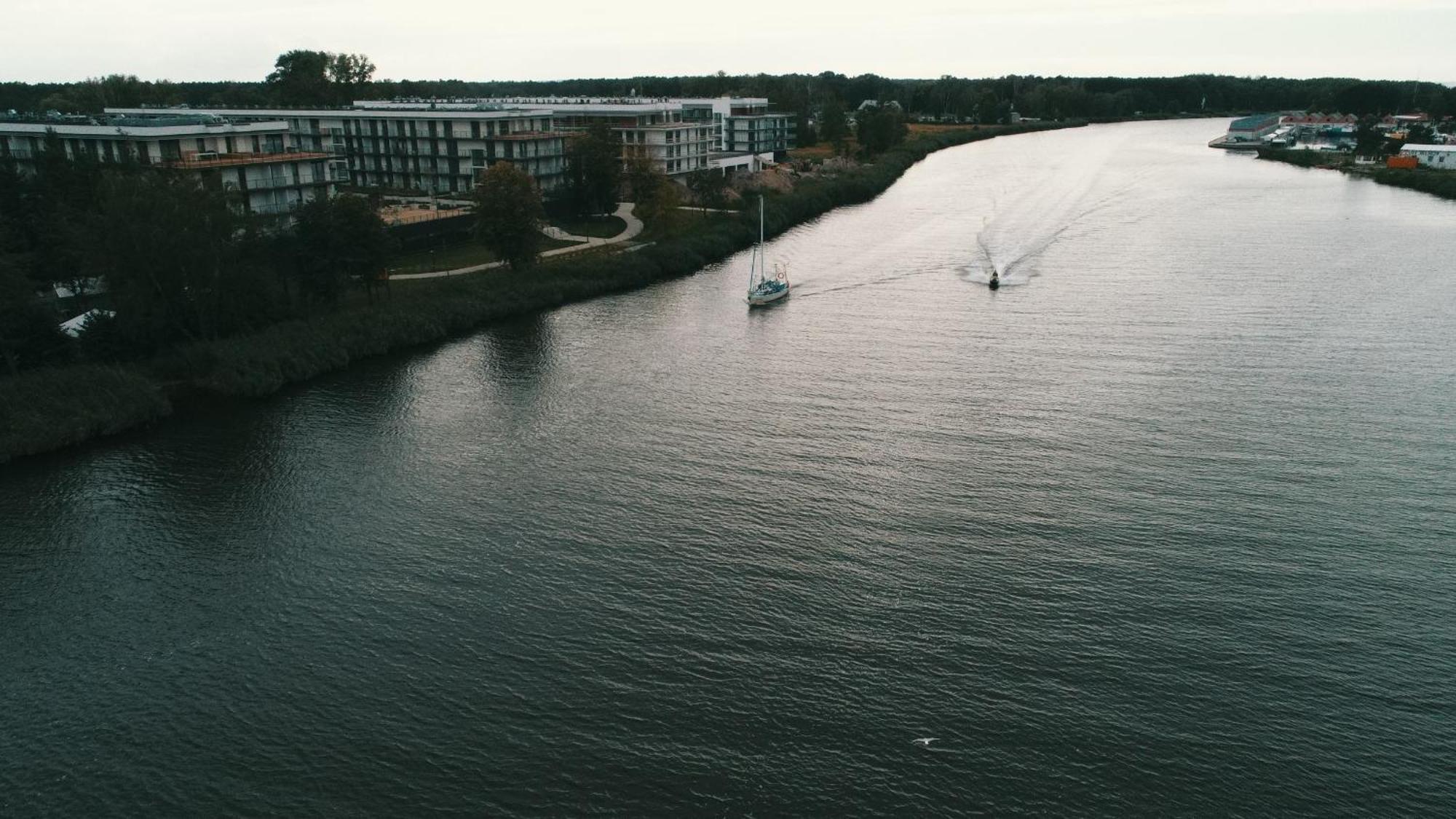 Dziwnow Luxurious Apartment No1 By The River By Renters Prestige エクステリア 写真